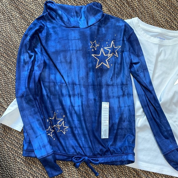 2 top bundle - Picture 2 of 5